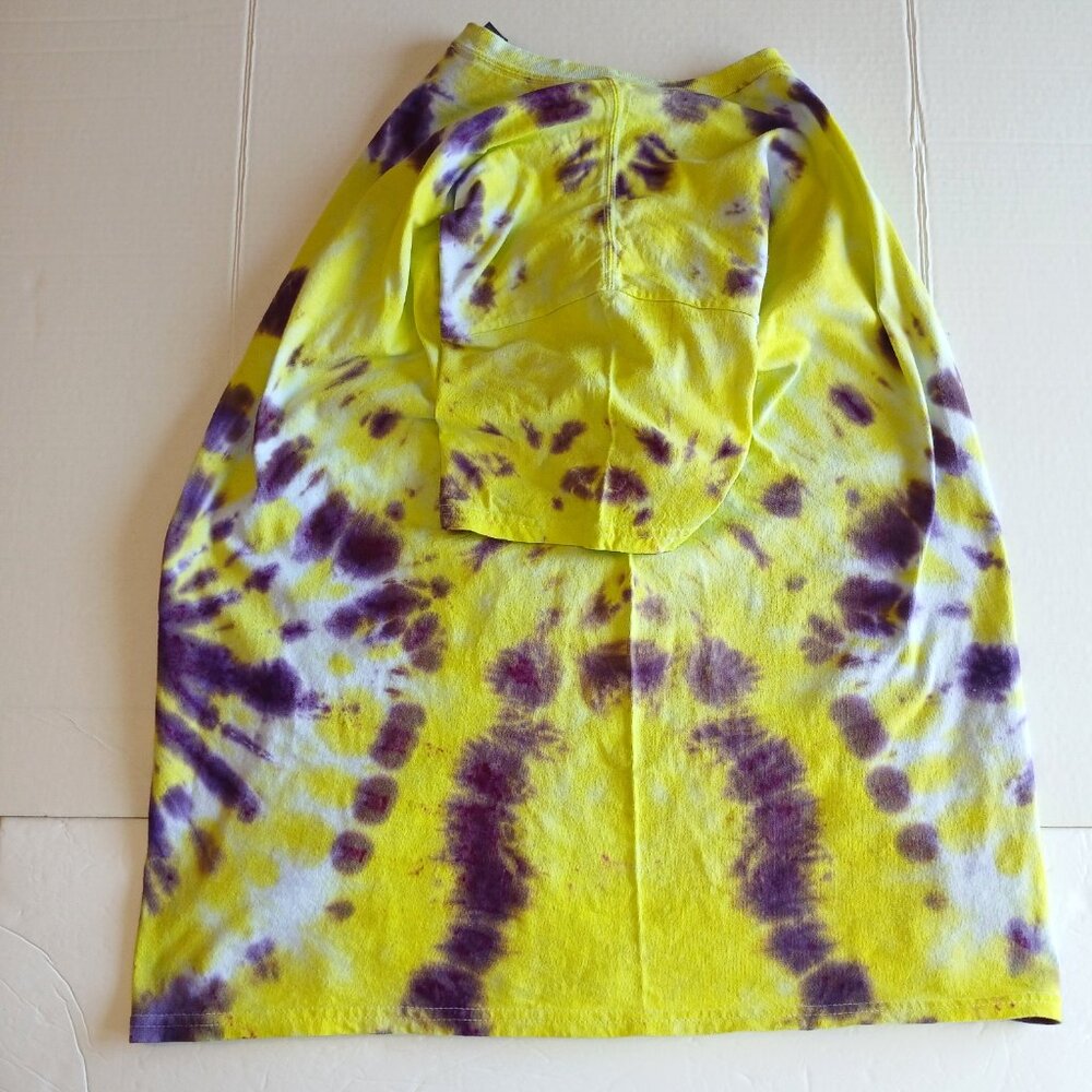 Yellow and Purple Tie Dye T Shirt with Swirl Pattern Unisex Adult Size XL - Picture 6 of 15